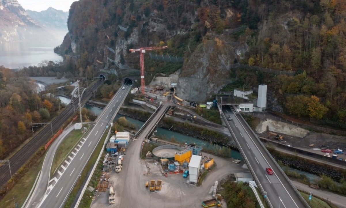 Kerenzerbergtunnel Baustelle