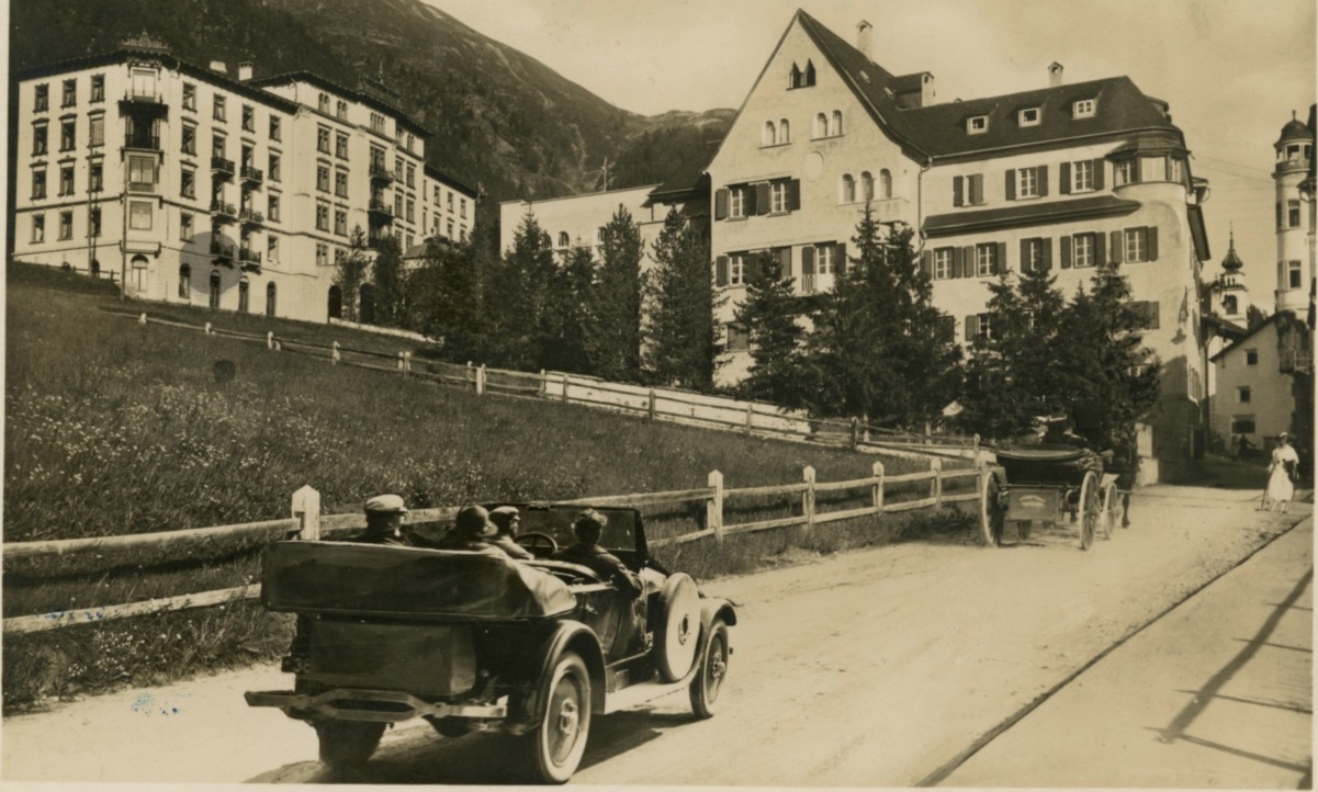Reiseautomobil Graubünden