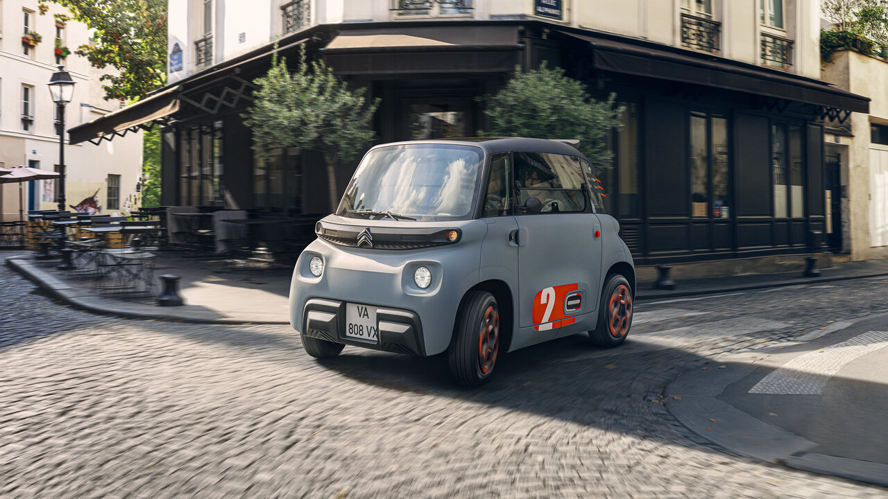 Der Citroën Ami in der Stadt