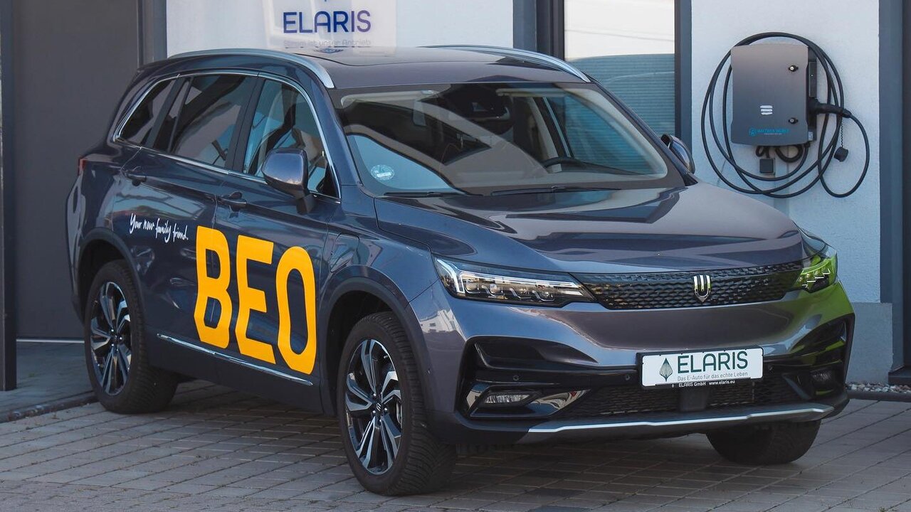 Elaris Beo von vorne