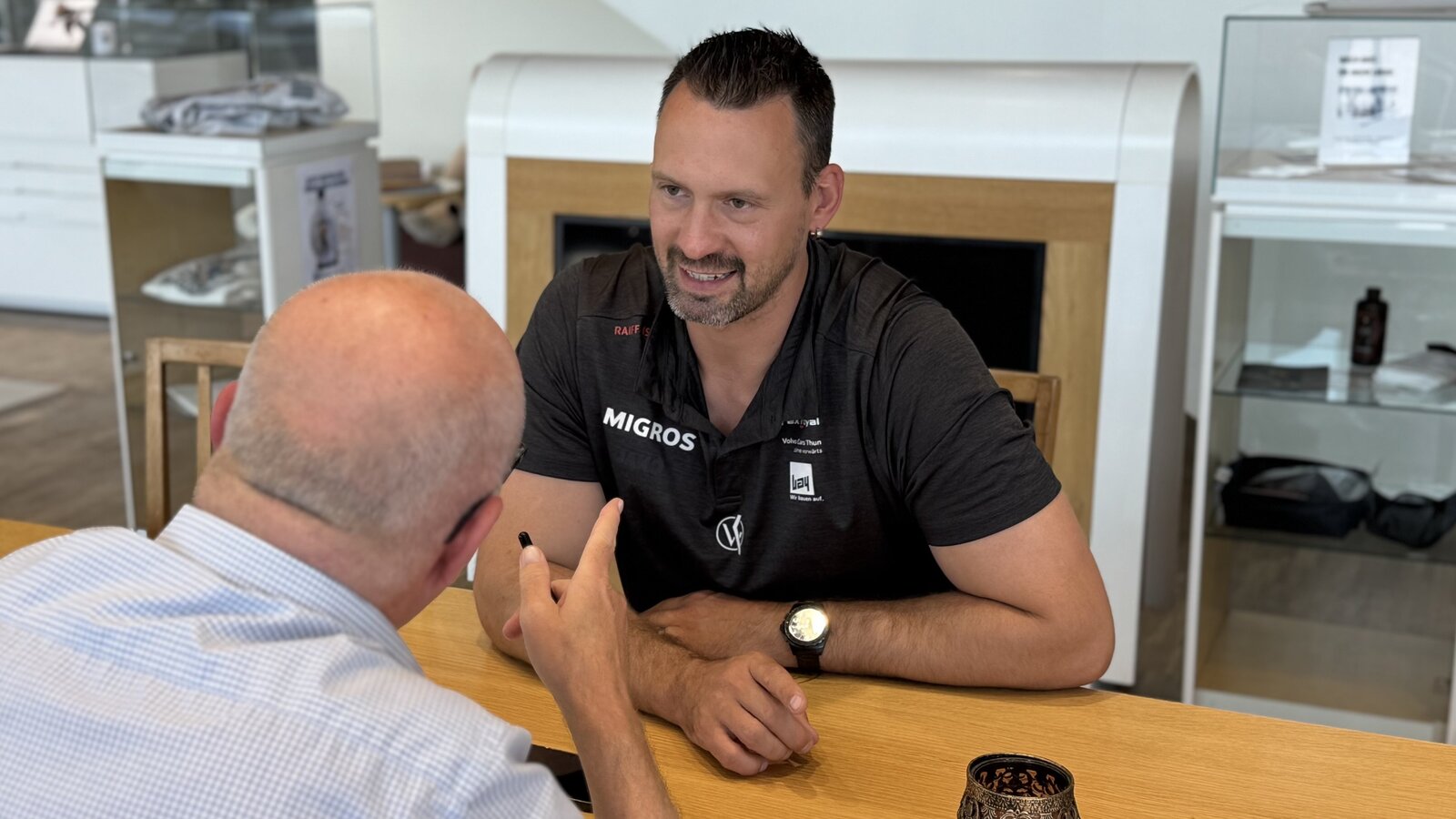 Schwingerkönig Wenger im Gespräch mit STREETLIFE.