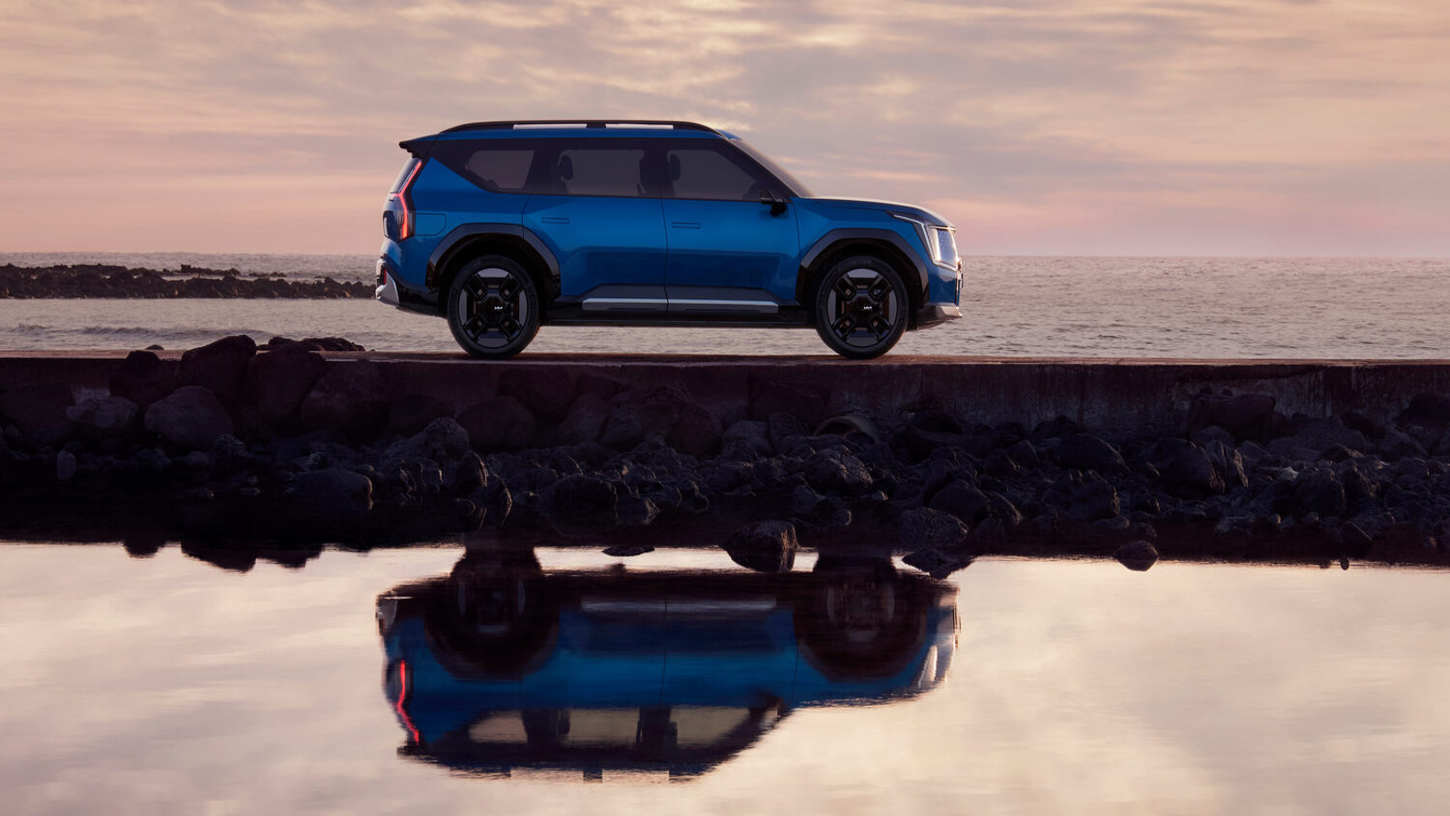 Die Seitenansicht des Kia EV9