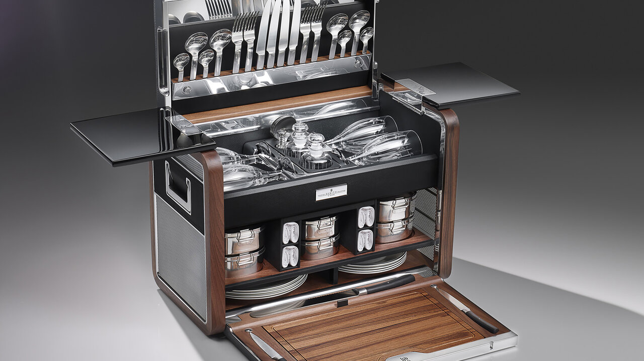 Ein Picknick-Korb, der alle Wünsche erfüllt. Bild: Rolls-roycemotorcars.com