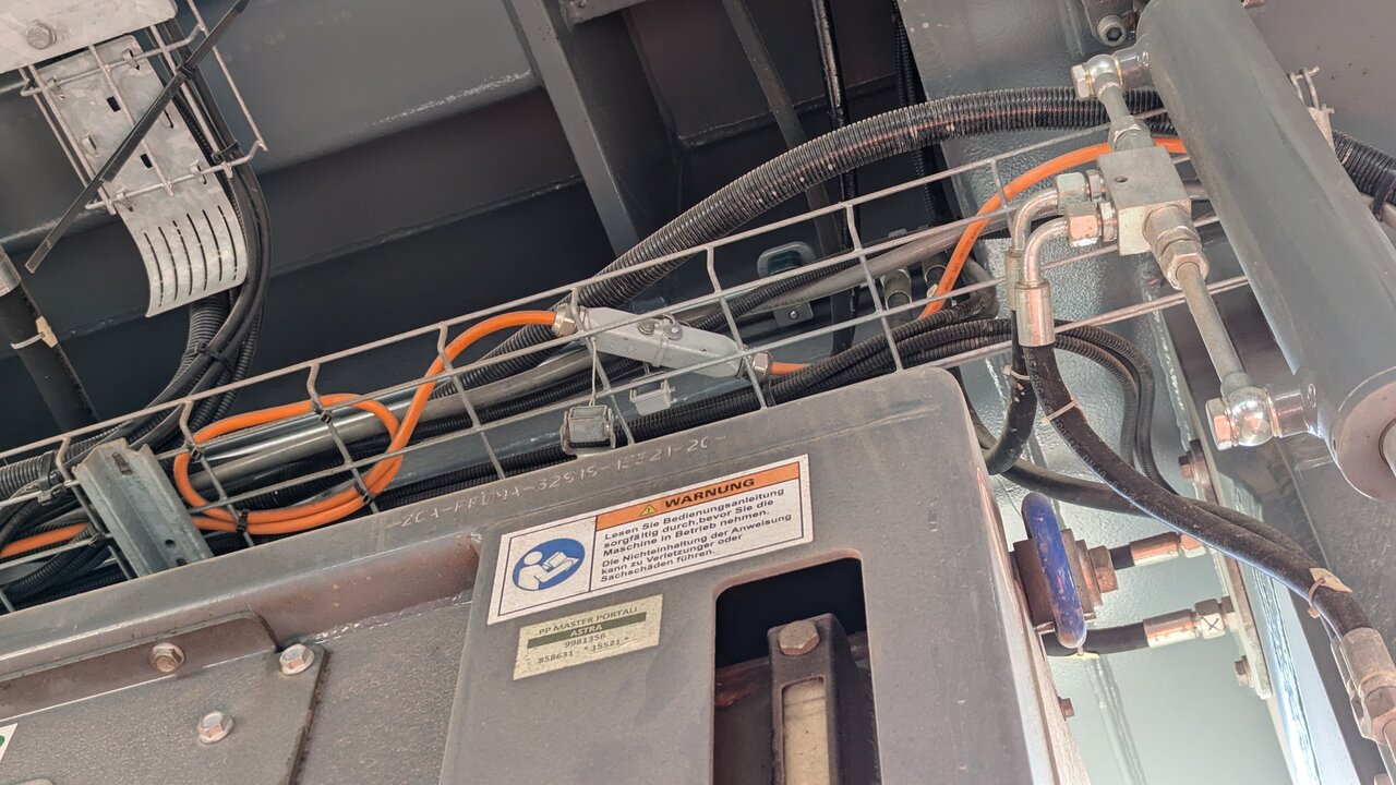 Verbindungsstücke der ASTRA-Brdige