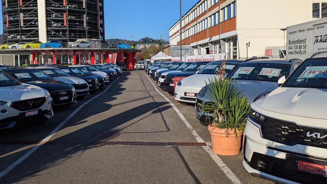 Gebrauchwagenhändler in der Schweiz