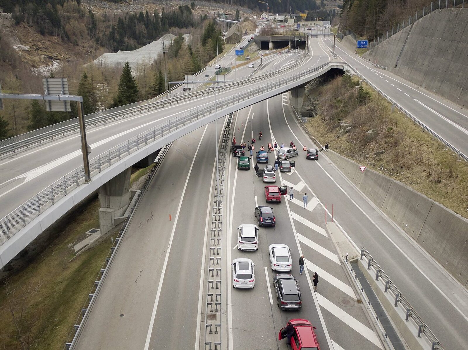 Renovate Switzerland blockiert das Gotthard-Nordportal