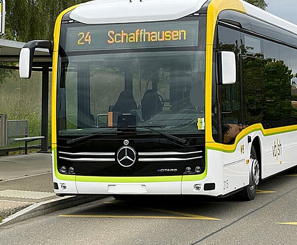 In Schaffhausen kam es heute zu einem gefährlichen Zwischenfall mit einem Bus. Symbolbild: Verkehrsbetriebe Schaffhausen
