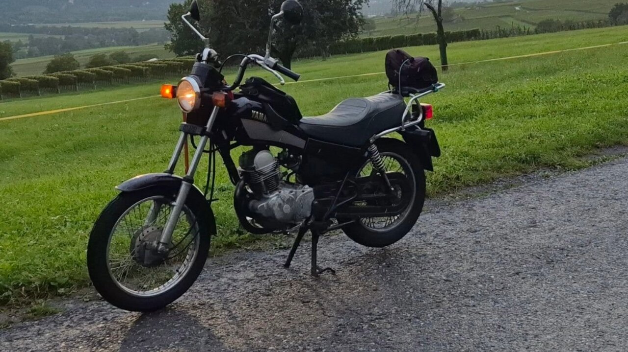 Yamaha SR125 