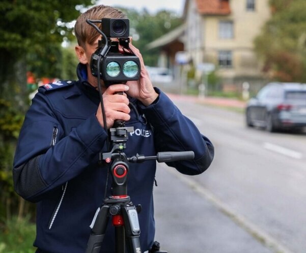 Der Raser wurde durch eine Geschwindigkeitskontrolle der Thurgauer Kantonspolizei erfasst. Symbolbild: Kapo St. Gallen