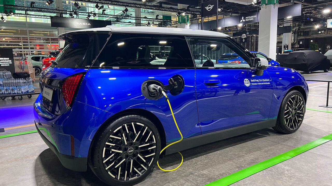 Mini Cooper an der Auto Zürich 2023