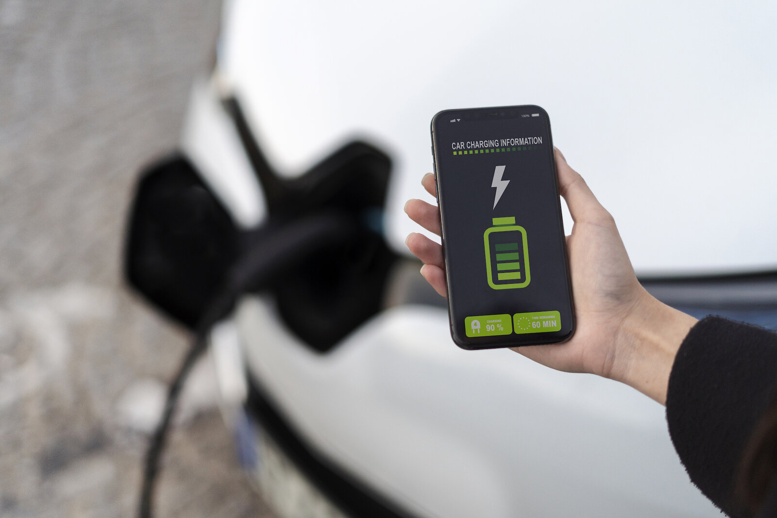 Ein Akkumodul der E-Autobatterie auszutauschen, kostet zwischen 1000 und 2000 Franken – ein Komplettersatz endet häufig im wirtschaftlichen Totalschaden.