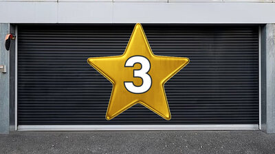 Hinter dem dritten Adventstürchen verlosen wir einen 50-Franken-Gutschein für die Waschanlage. Bild: STREETLIFE, Pixabay