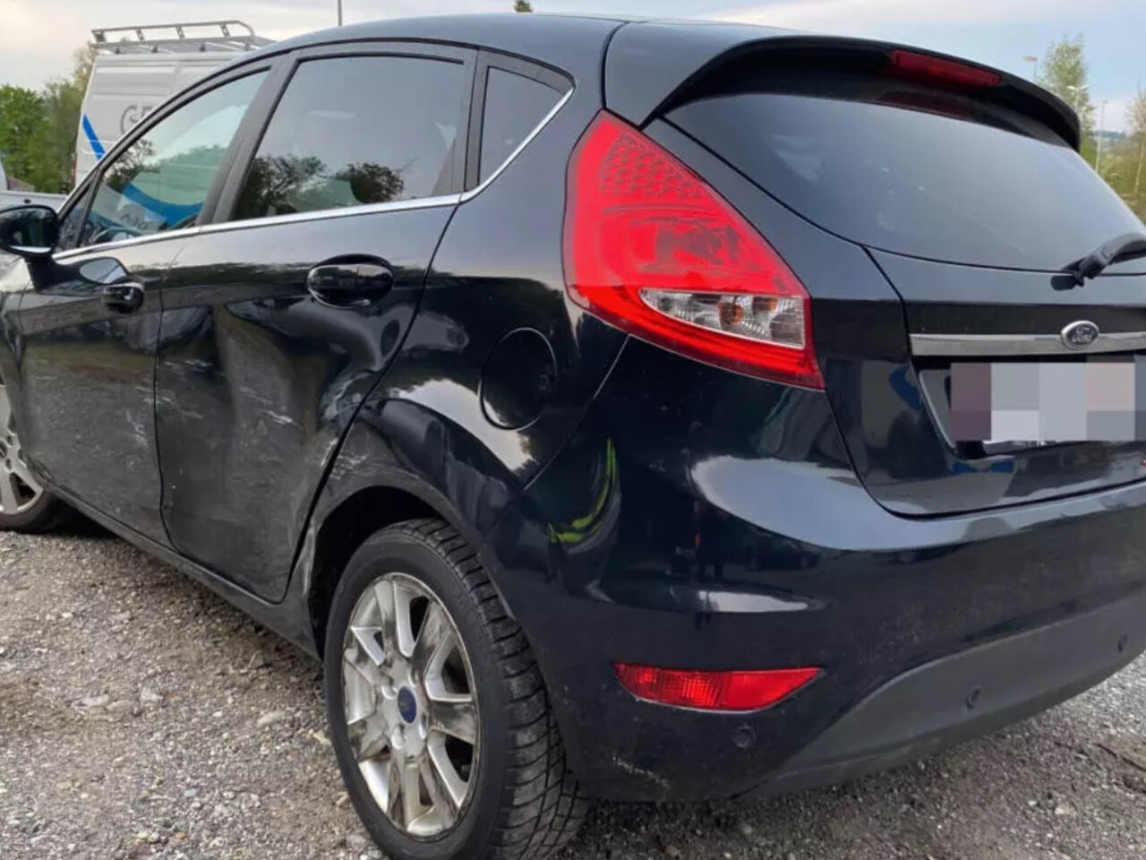 auto Rechtsüberholenunfall