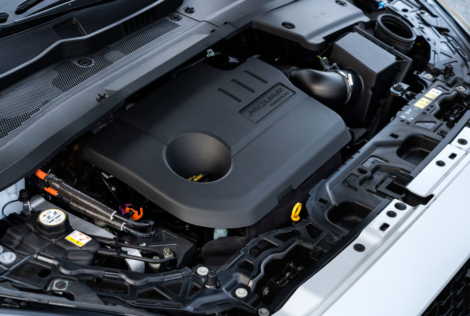 Jaguar E-Pace PHEV Motorraum