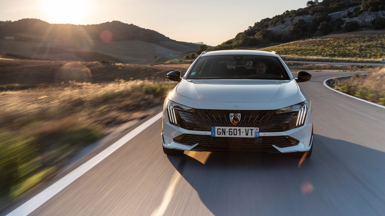 Peugeot 508 SW PSE von vorne
