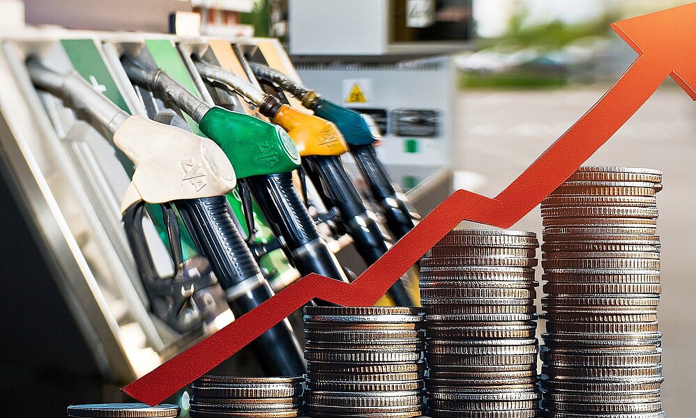 Symbolbild zu steigenden Benzinpreise