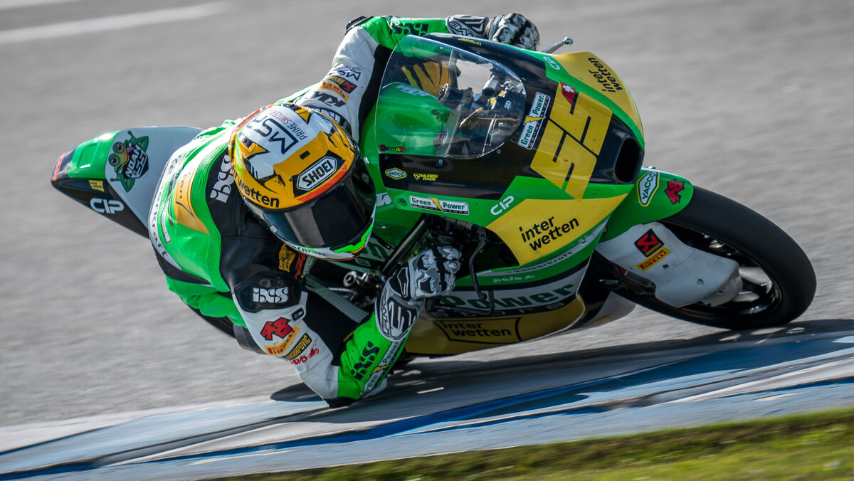 Dettwiler im dritten Rennen schon in den Punkten streetlife.ch