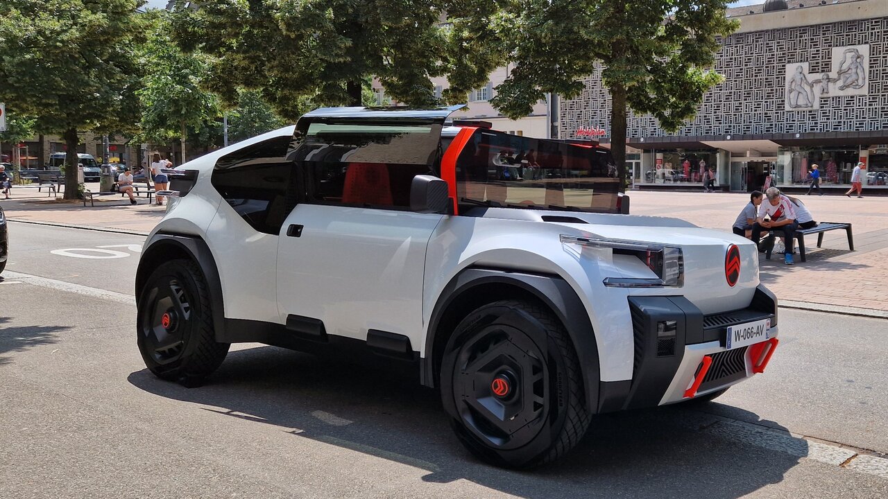 Das französische Konzeptauto Citroën Oli in Zürich Oerlikon.