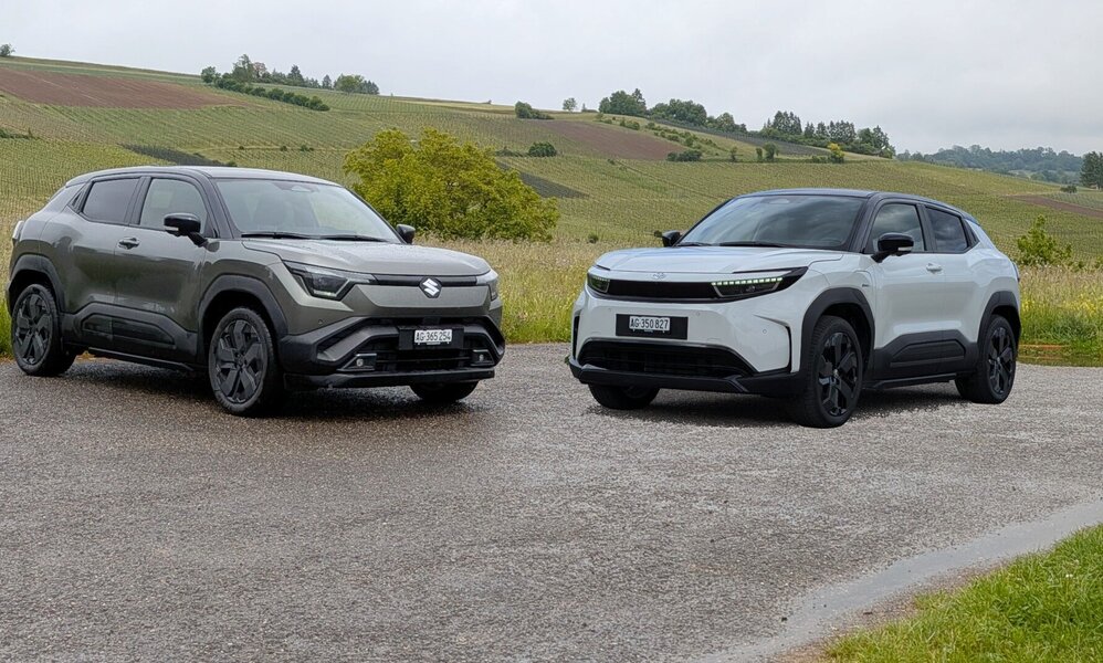 Suzuki e Vitara und Toyota Urban Cruiser