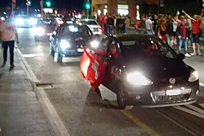 Rund um die Fussball-EM dürfte es in Schweizer Städten wieder zu Autokorsos kommen. Bild: Youtube