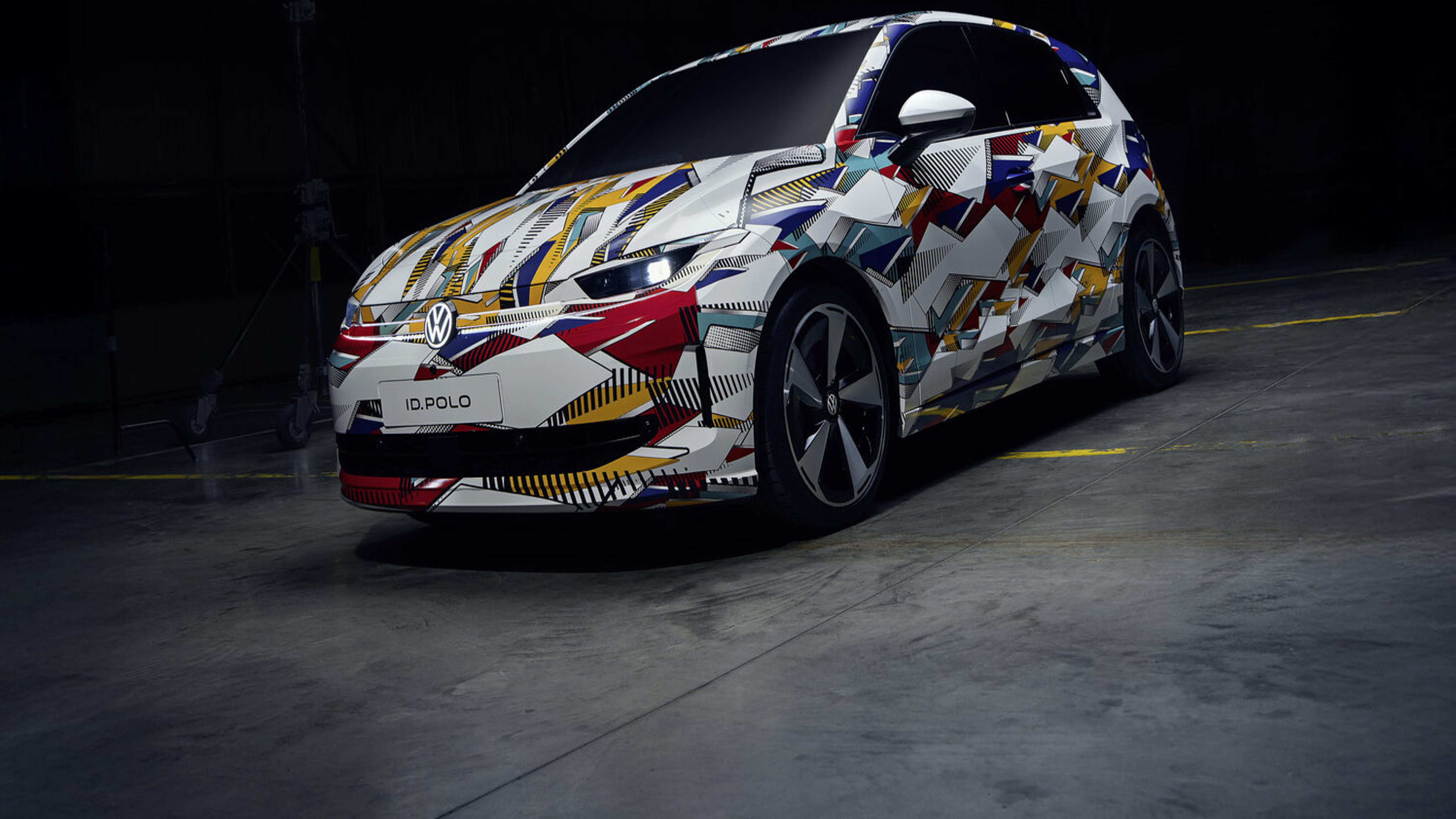 VW ID. Polo im Tarnkleid