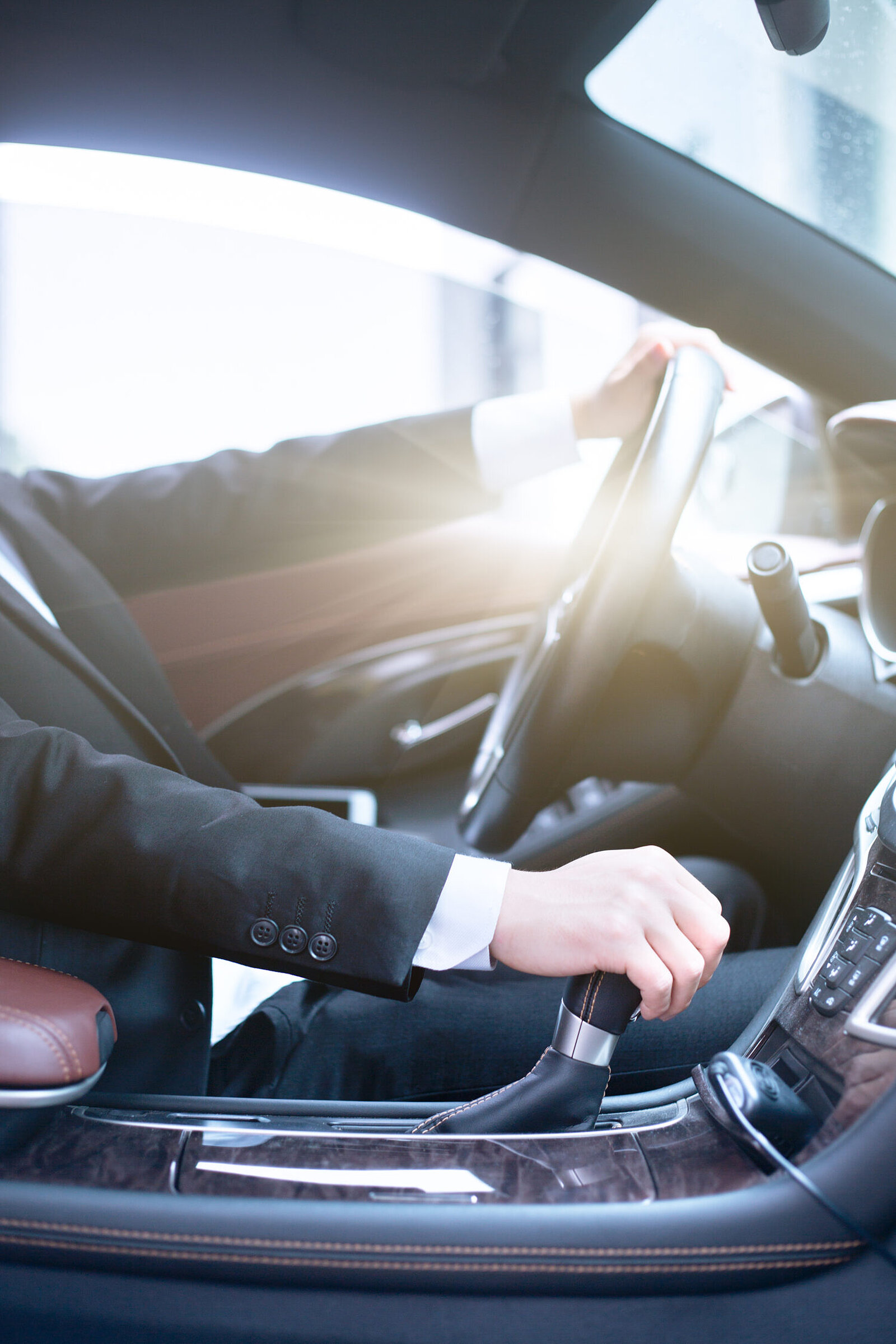 VW hat die Handschaltung ganz aus den Modellreihen verbannt, bei BMW ist das zu 90 Prozent der Fall. Bild: Freepik