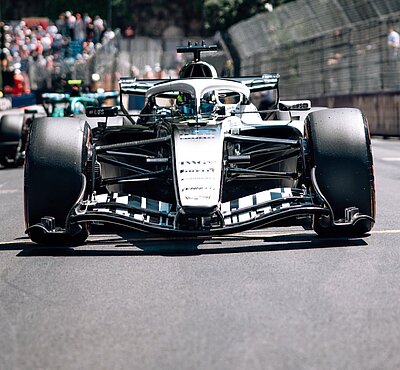 Als Schrittmacher neuer, nachhaltiger Technologien sind die Formel-1-Teams für die zunehmend klimabewusste Autoindustrie innovative Vorbilder. Bild: Formula 1 @F1, Twitter