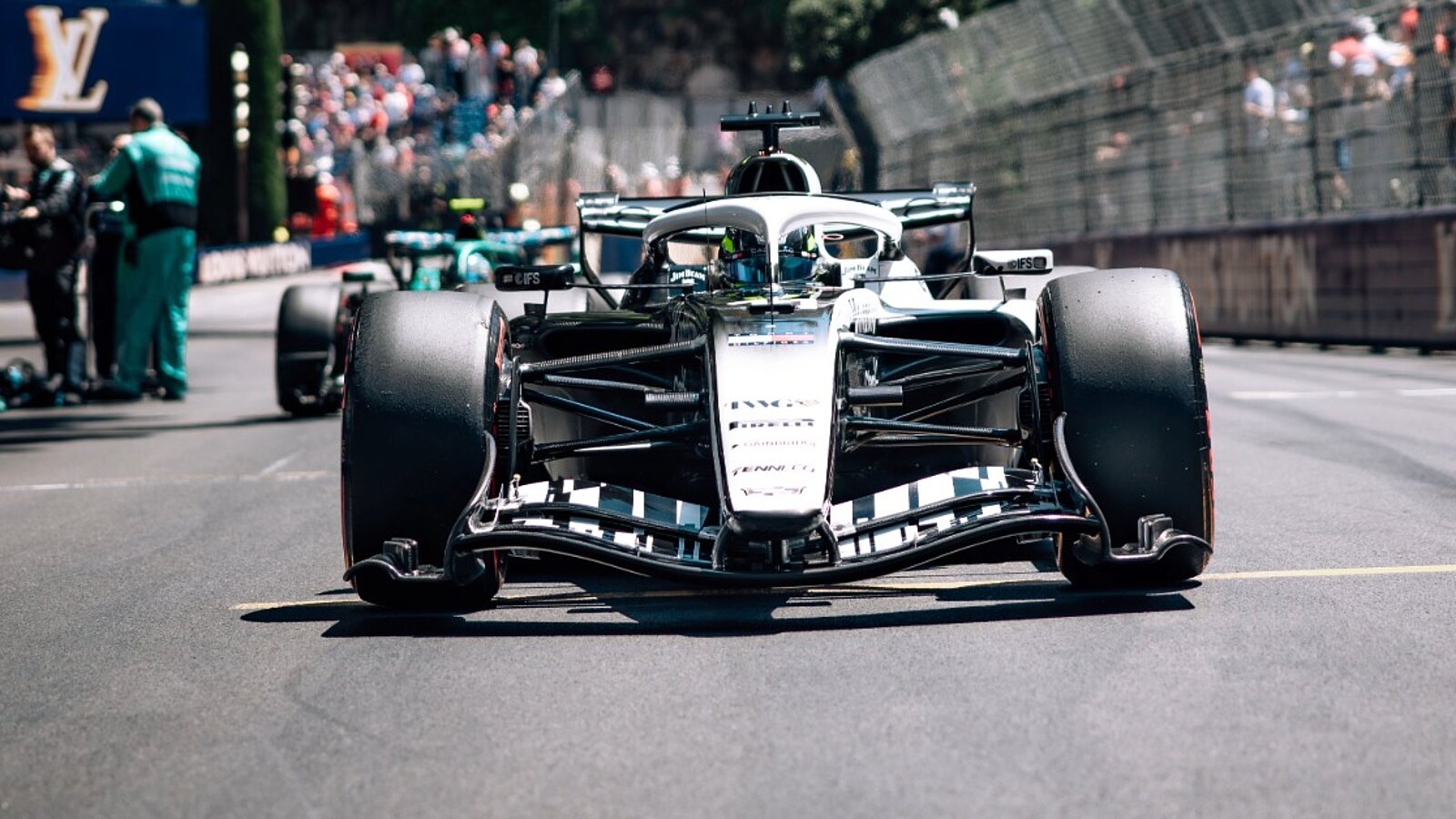 Als Schrittmacher neuer, nachhaltiger Technologien sind die Formel-1-Teams für die zunehmend klimabewusste Autoindustrie innovative Vorbilder. Bild: Formula 1 @F1, Twitter