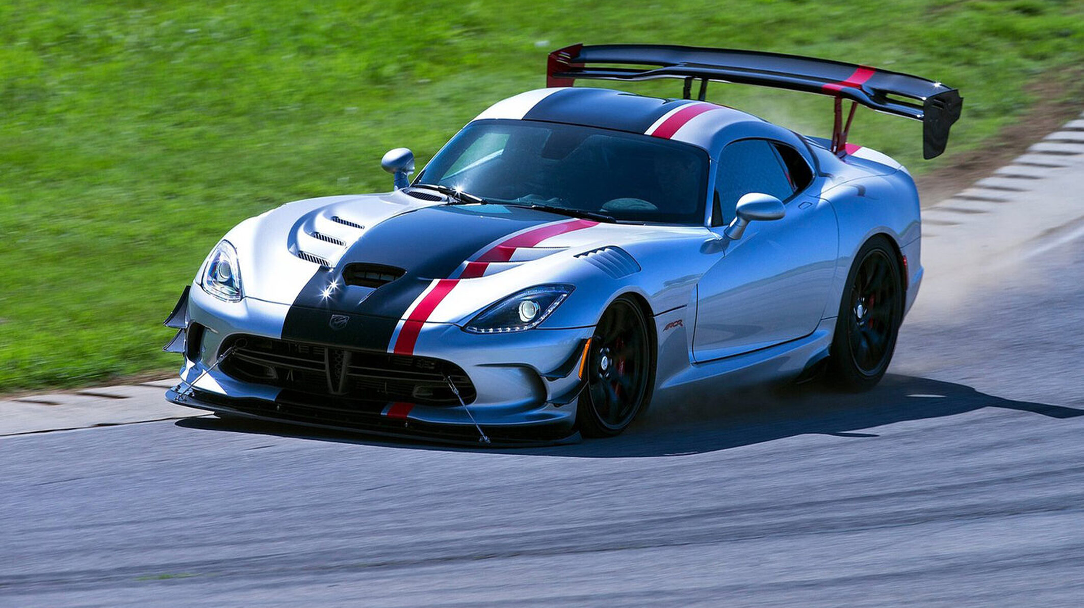 Nürnburgring Dodge Viper ACR
