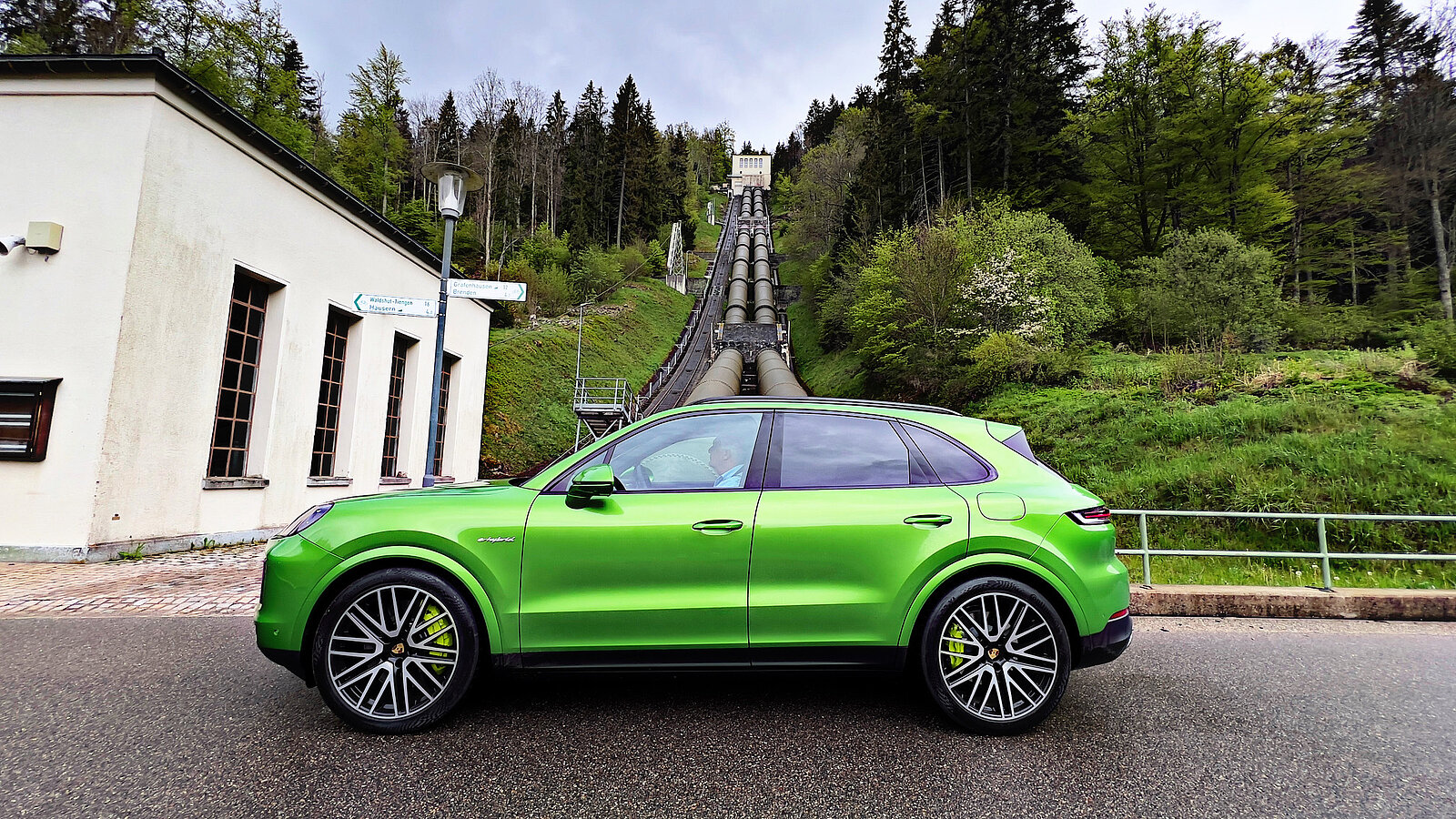 Porsche Cayenne S-Hybrid