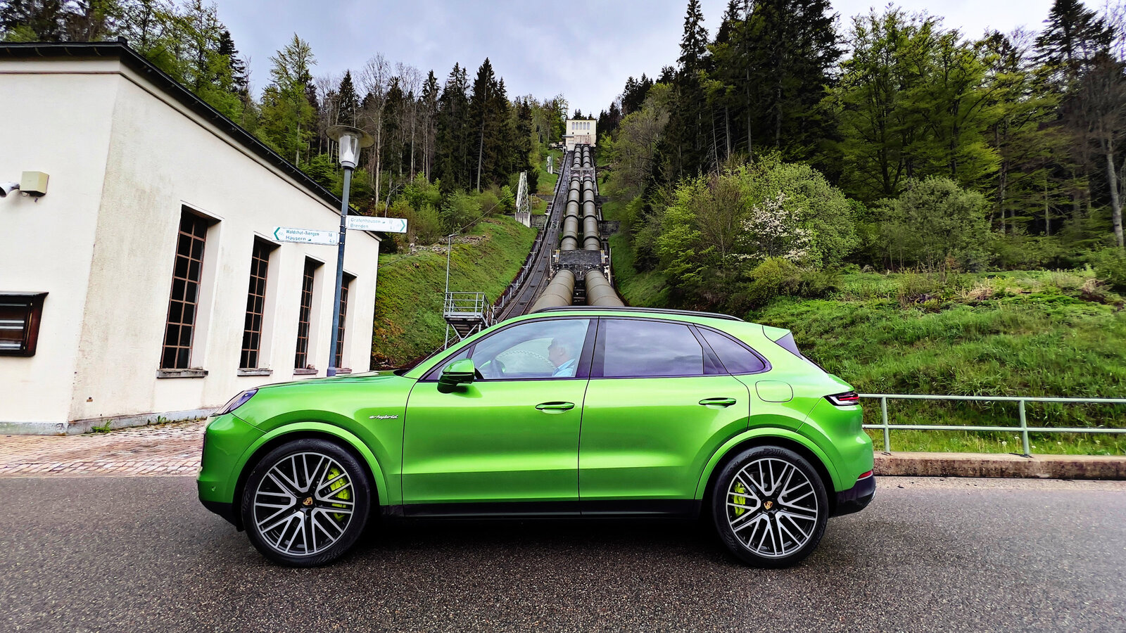 Porsche Cayenne S-Hybrid