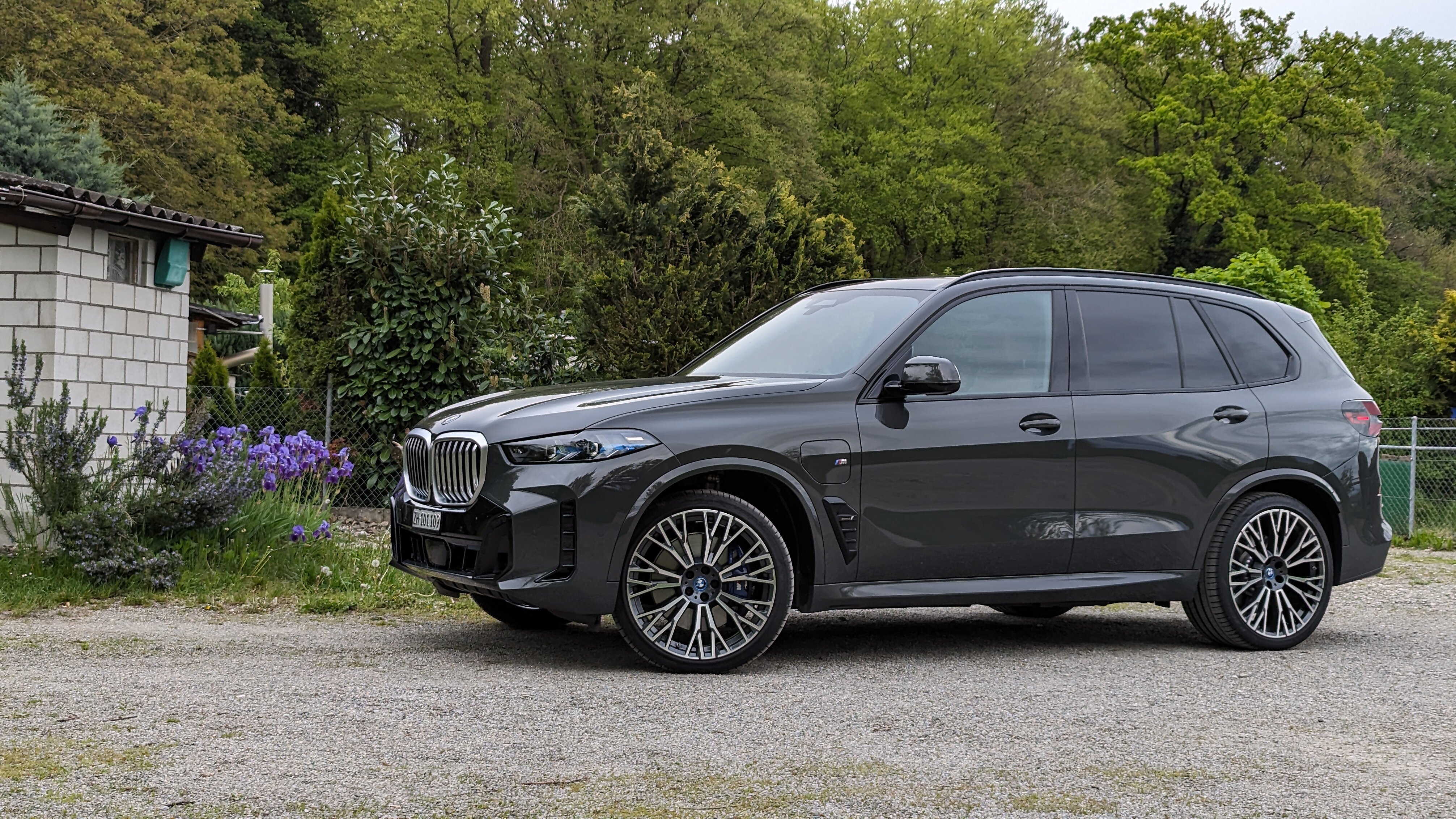BMW X5 von der Seite