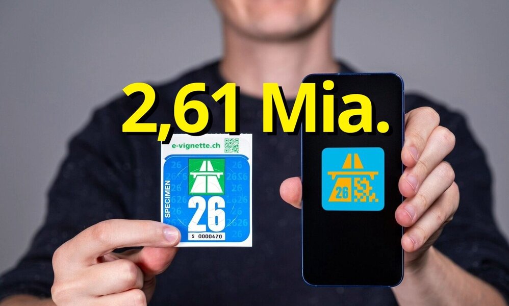 Man mit digitaler und analoger Vignette