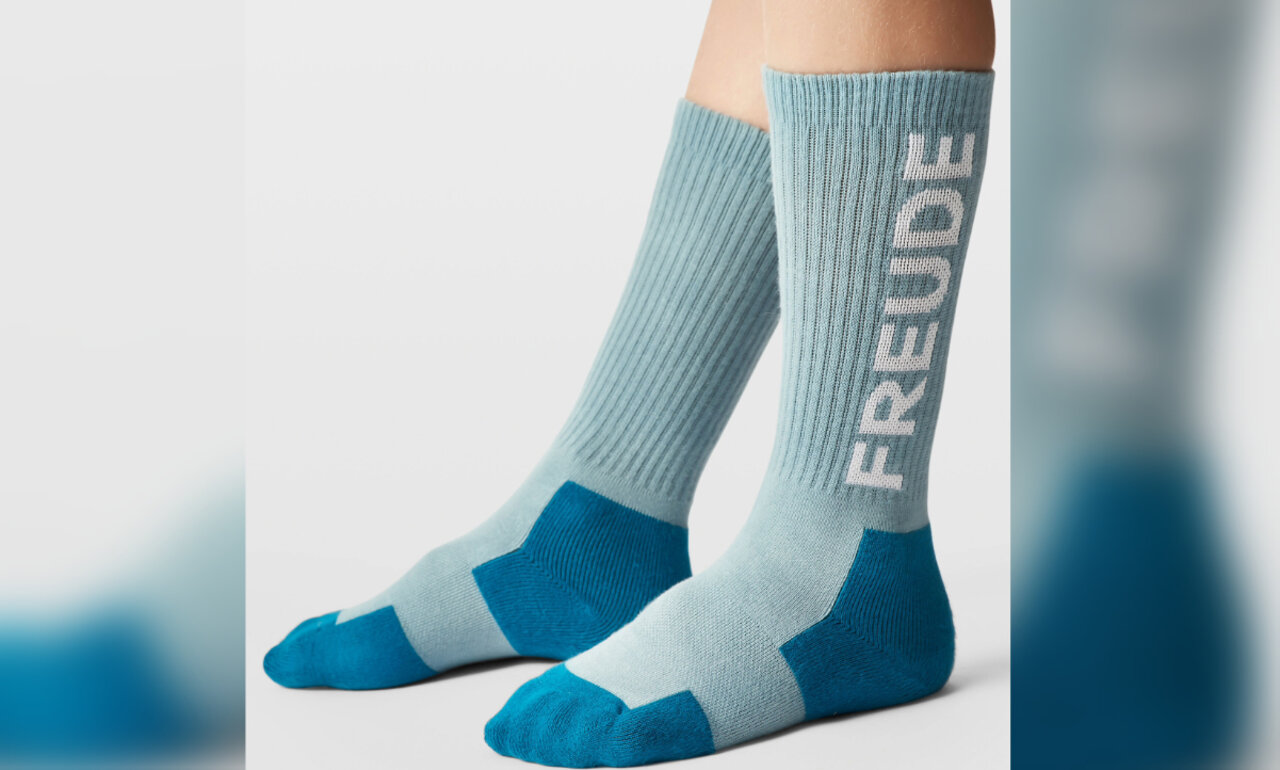 Kindersocken von BMW. Bild: Lifestyle.bmw.com/ch