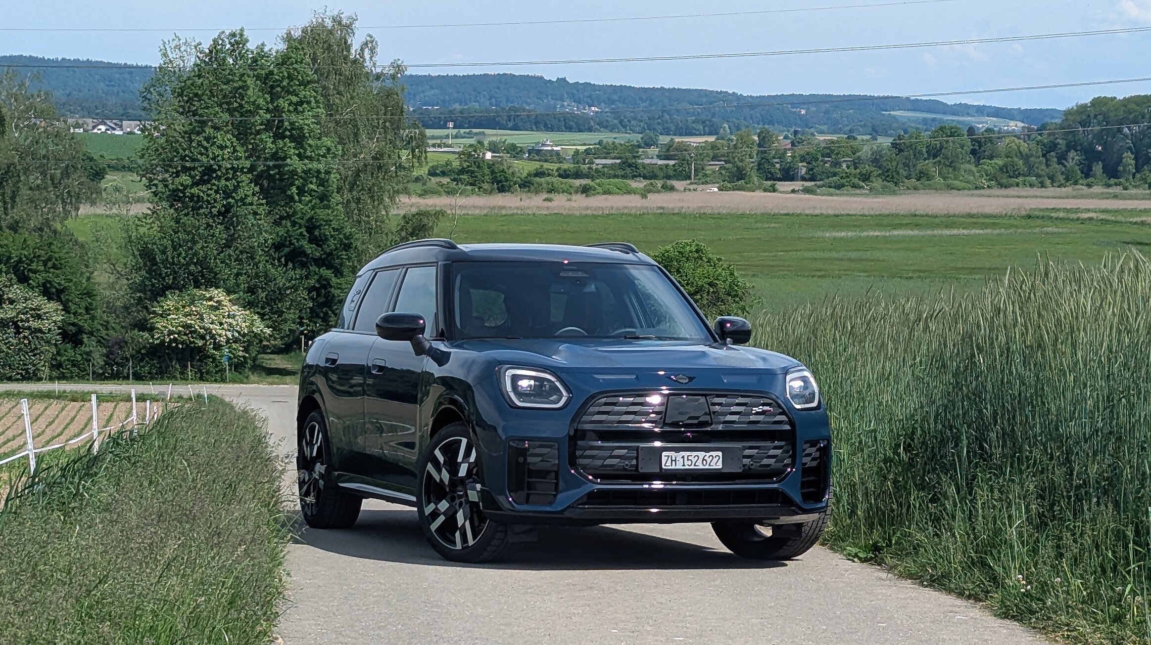 Frontansicht des Mini Countryma