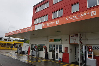 Tankstelle Etzelpark Benzin