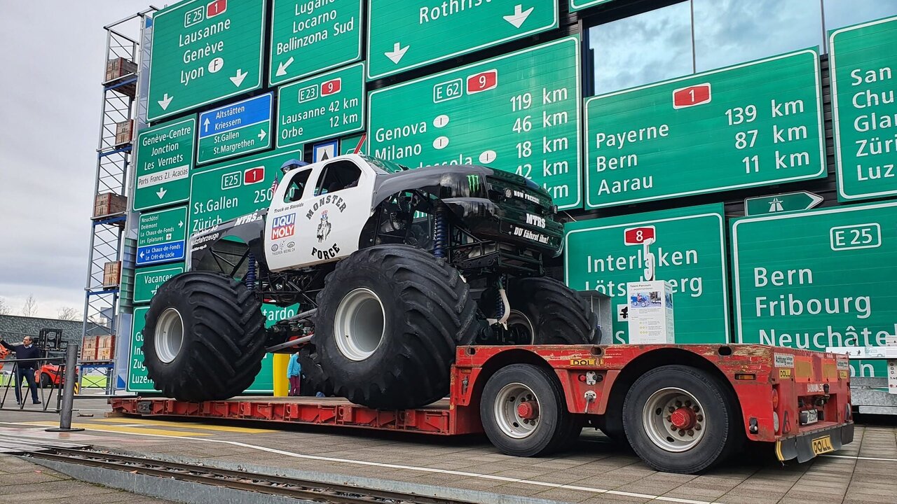 Schweizer Monstertruck
