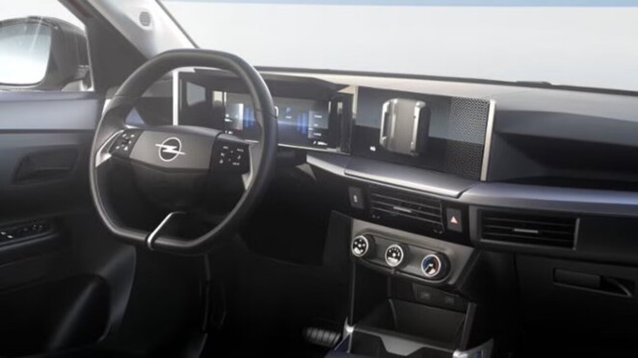 Cockpit im Opel Frontera
