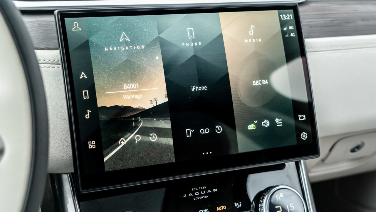 Touchscreen im Jaguar XF Sportbrake