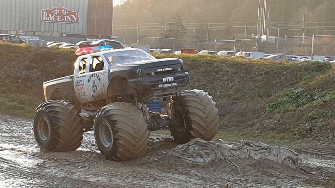 Schweizer Monstertruck