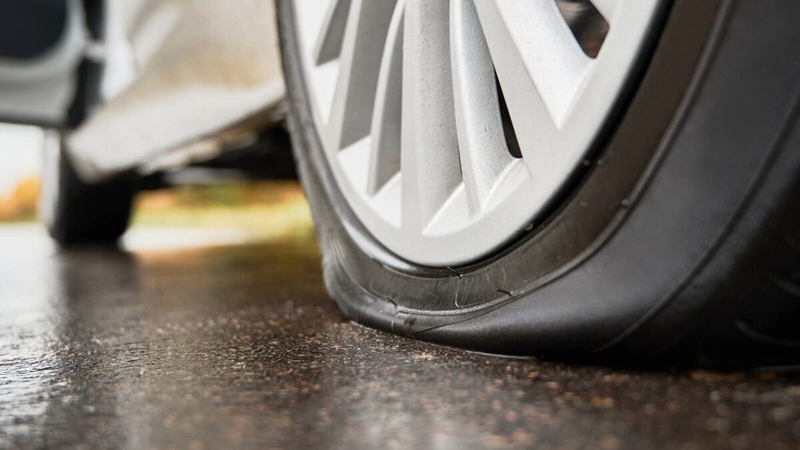 Die «Lüftler» haben in Luzern mindestens 29 SUVs manipuliert. Bild: Freepik