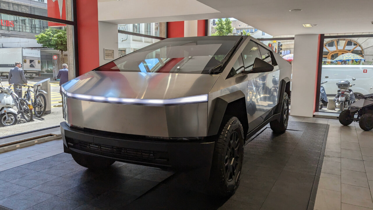 Die Zulassung des Tesla Cybertruck in der Schweiz würde die Handelsbeziehung zur USA entspannen. Bild STREETLIFE, Martin Bartholdi