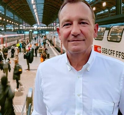 Der öffentliche Verkehr stösst in der Schweiz an seine Kapazitätsgrenzen. Bild: admin.ch, Thomas Matter