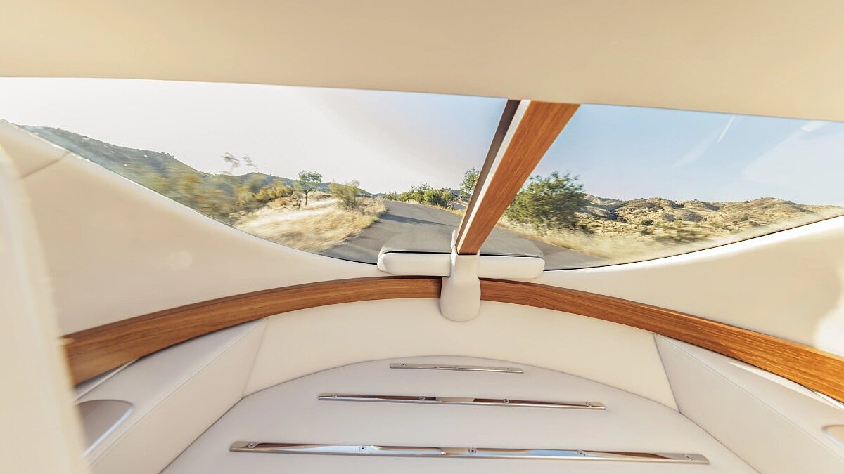 Das bereits edle Design des Prototypen können die neun exklusiven Kunden in ihren Fahrzeugen noch individuell anpassen lassen. Bild: Morgan