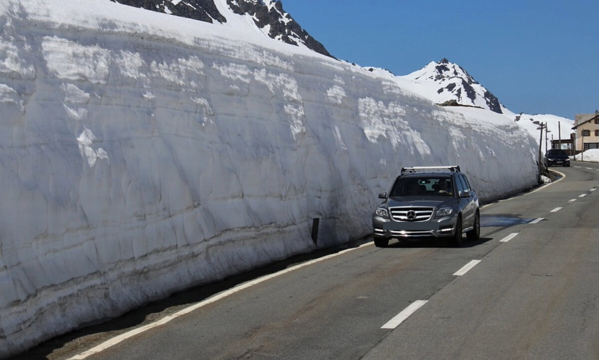 Sicher Autofahren im Winter - Mit dem Auto sicher in die Berge