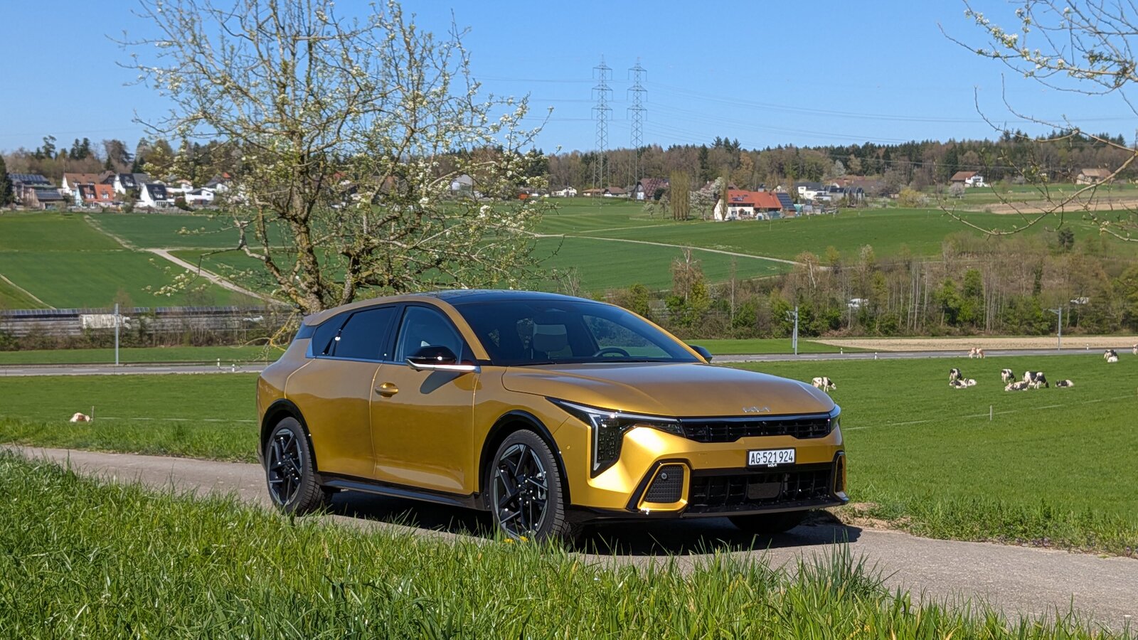 Kia K4