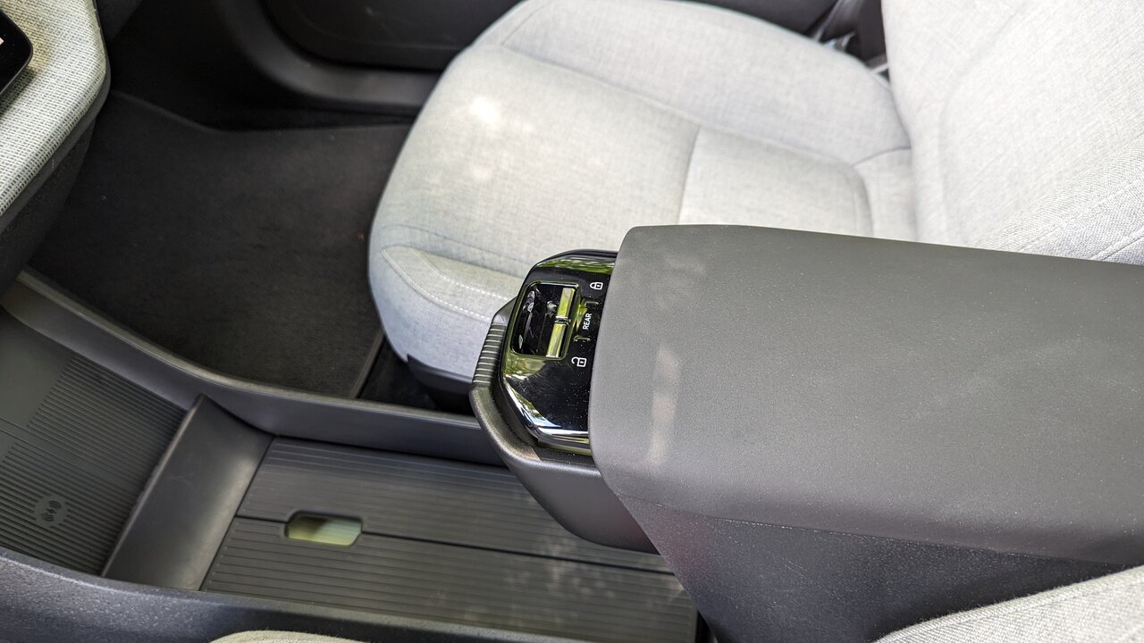 Mittelkonsole im Volvo EX30