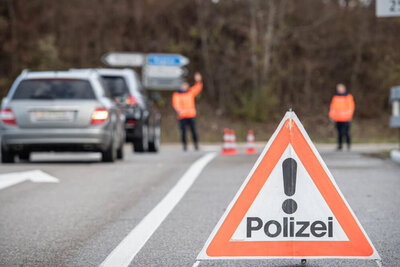 Die zuständige Staatsanwaltschaft im Kanton Wallis verurteilte den Mann zu einer unbedingten Geldstrafe. Symbolbild: Kapo Zürich