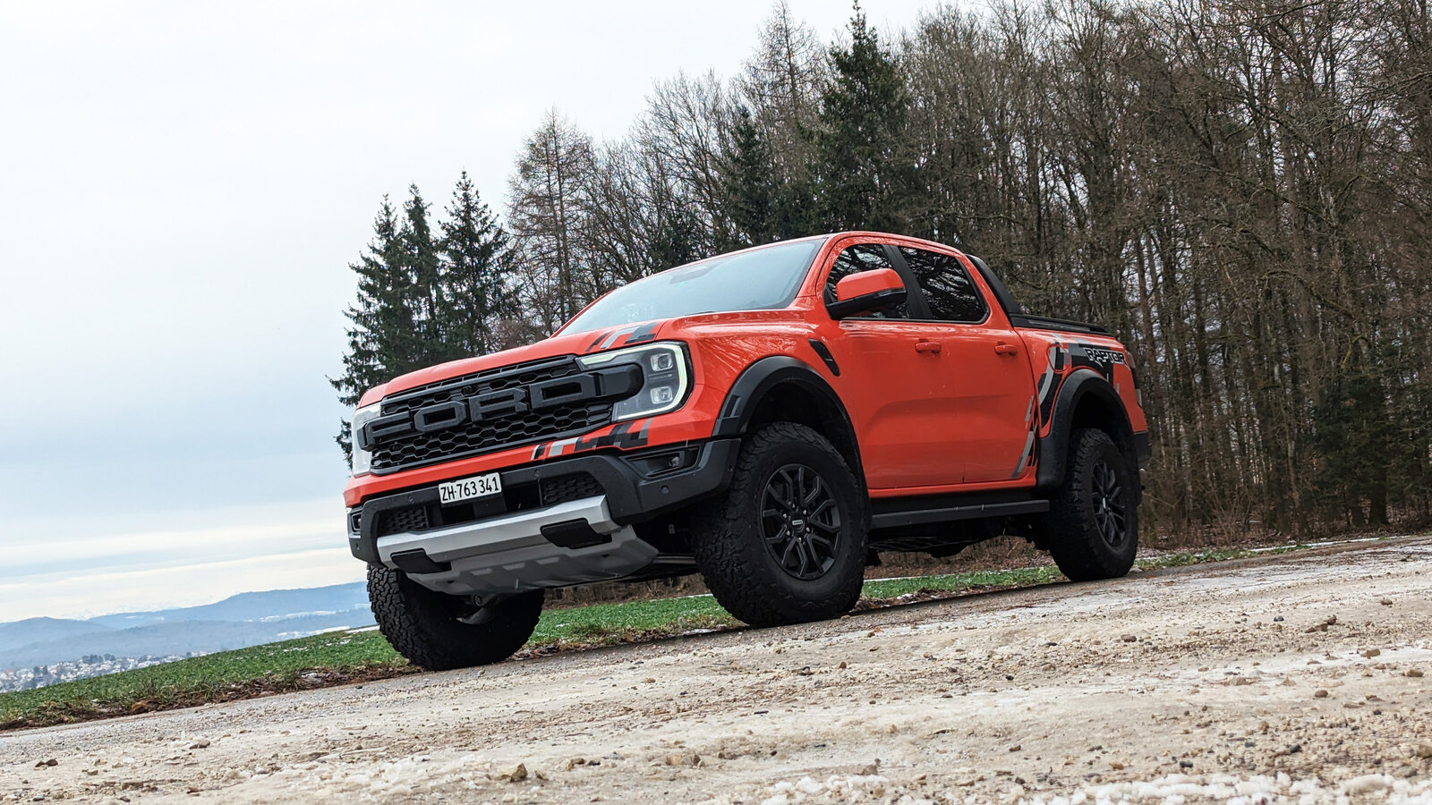 Ford Ranger Raptor von schräg vorne