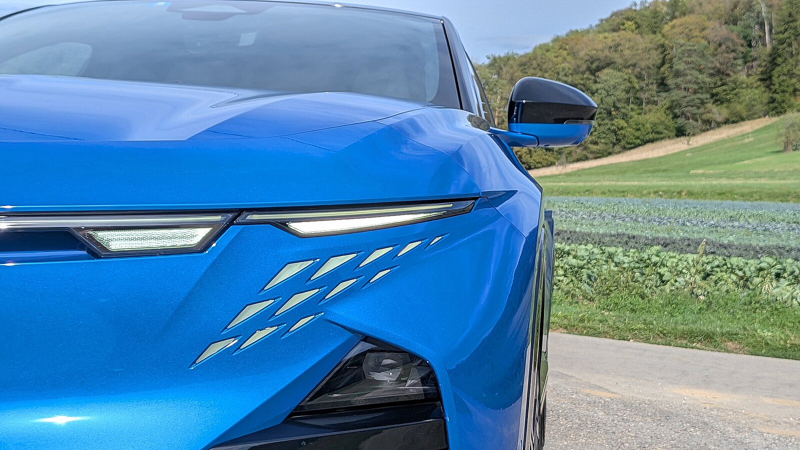 Alpine A390